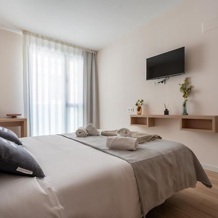 Limehome Barcelona Carrer De Besalu 82 Zewnętrze zdjęcie