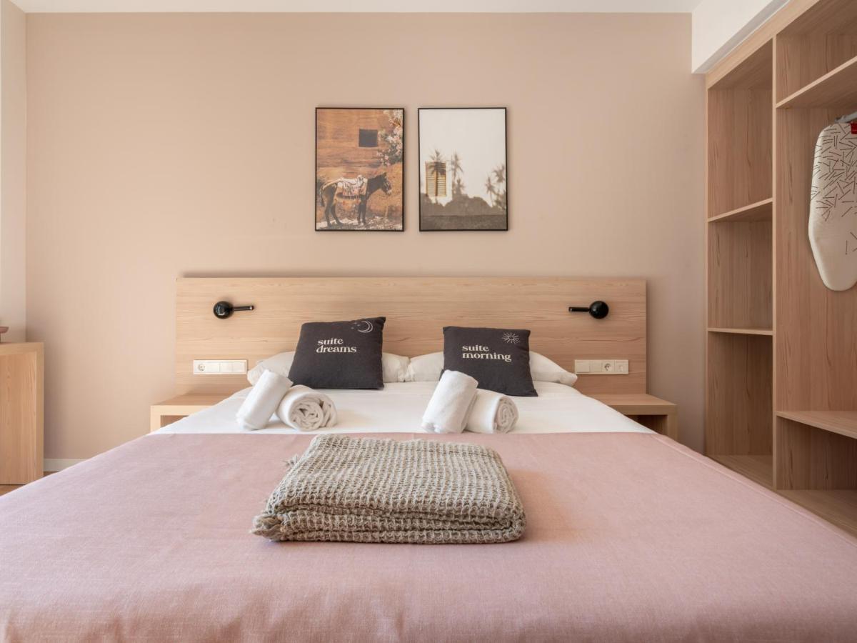 Limehome Barcelona Carrer De Besalu 82 Zewnętrze zdjęcie