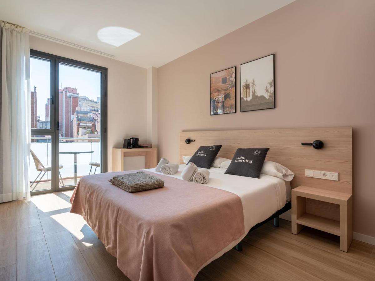 Limehome Barcelona Carrer De Besalu 82 Zewnętrze zdjęcie