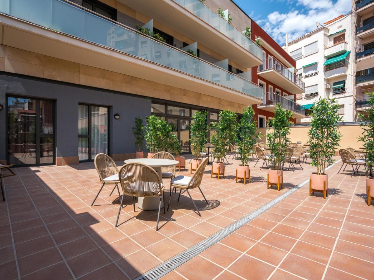 Limehome Barcelona Carrer De Besalu 82 Zewnętrze zdjęcie
