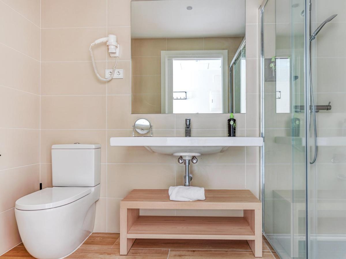 Limehome Barcelona Carrer De Besalu 82 Zewnętrze zdjęcie