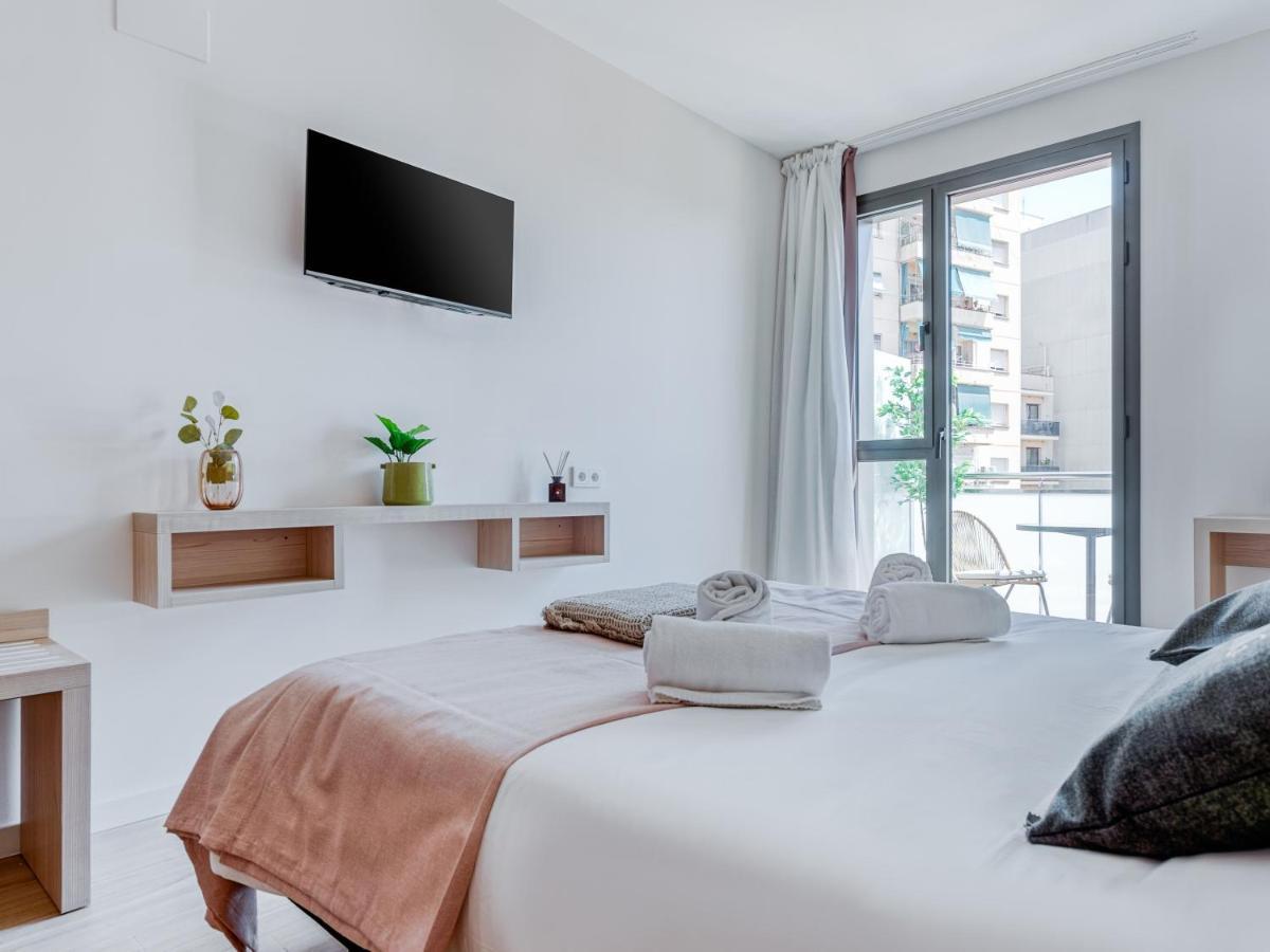 Limehome Barcelona Carrer De Besalu 82 Zewnętrze zdjęcie