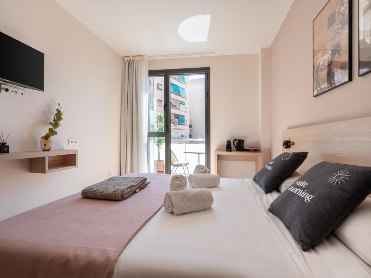 Limehome Barcelona Carrer De Besalu 82 Zewnętrze zdjęcie
