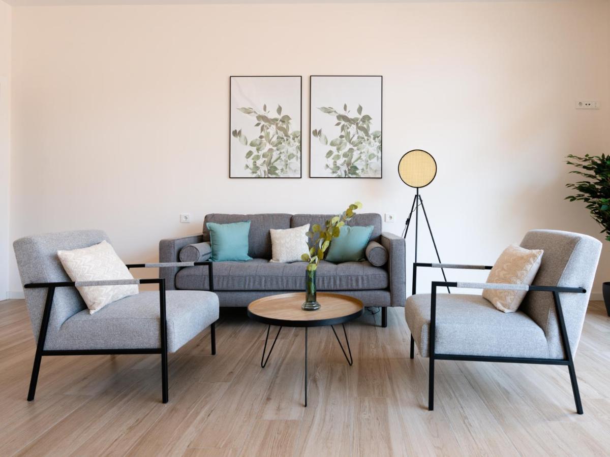 Limehome Barcelona Carrer De Besalu 82 Zewnętrze zdjęcie